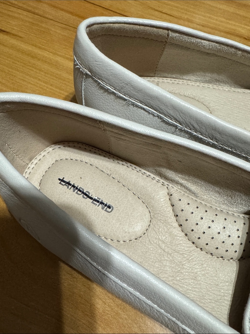 Lands' End White Leather Penny Loafers size 7.5B - Picture 3 of 5